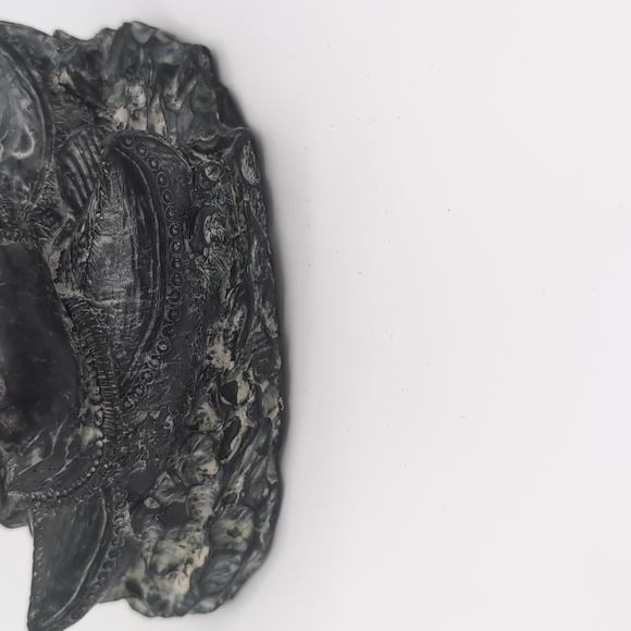 Soapstone Sculpture Inuit Man and Woman in Canoes - A Wolf Original - Picture 5 of 9